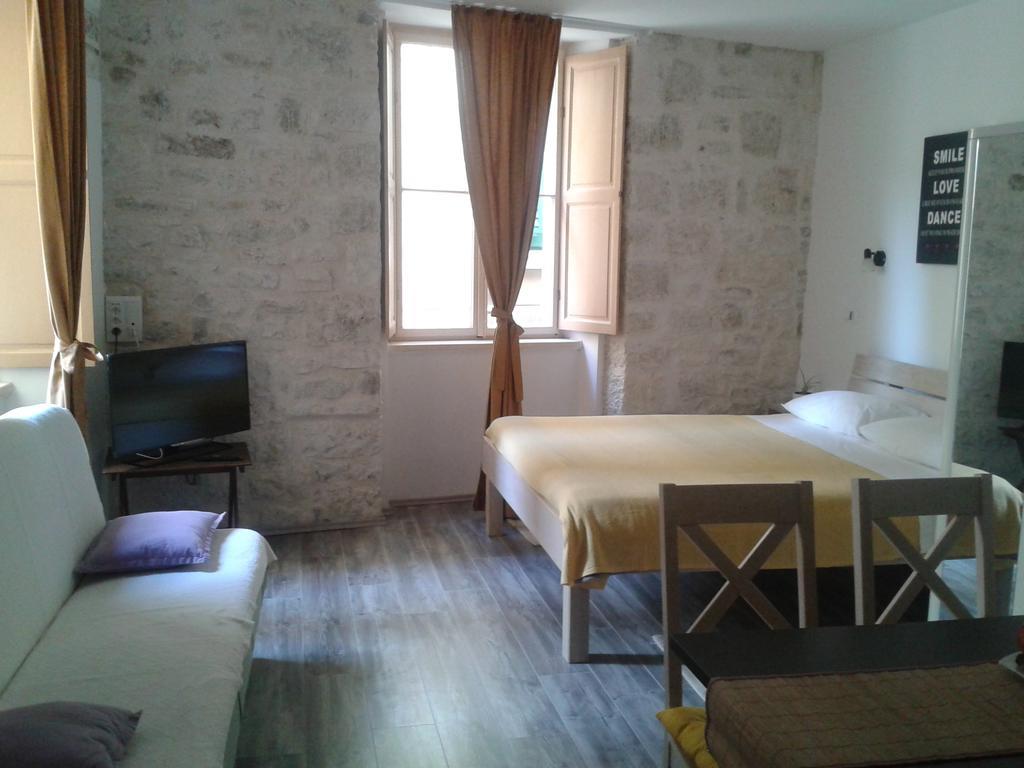Apartments Mila Split Pokoj fotografie