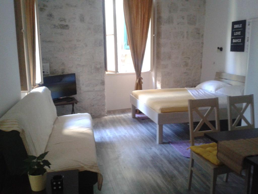 Apartments Mila Split Pokoj fotografie